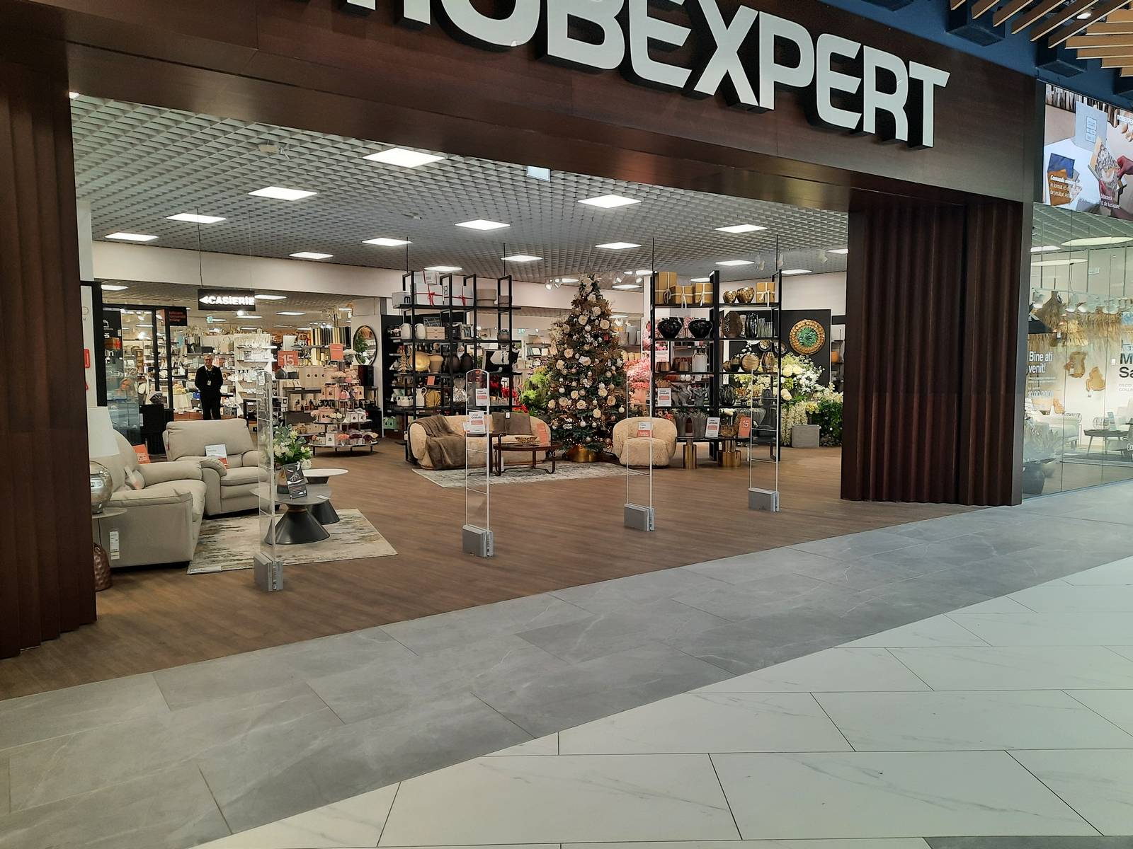 porti antifurt cu etichete antifurt