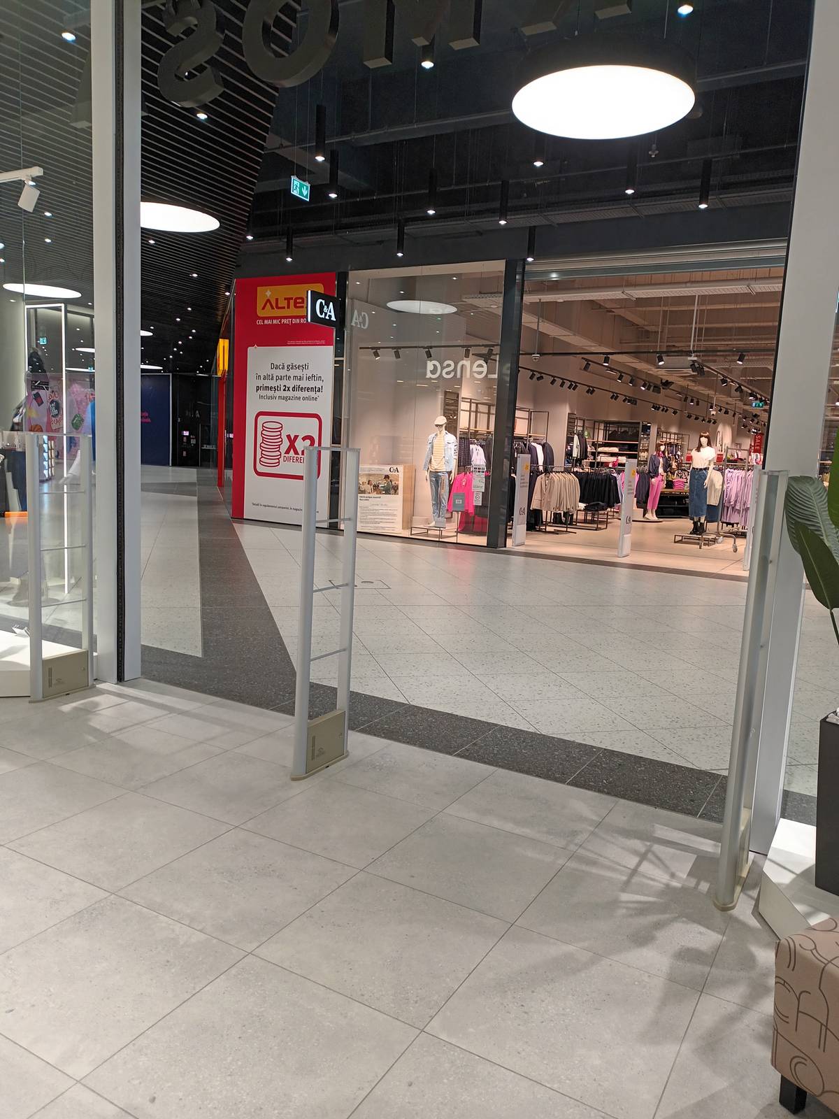 porti antifurt cu etichete antifurt