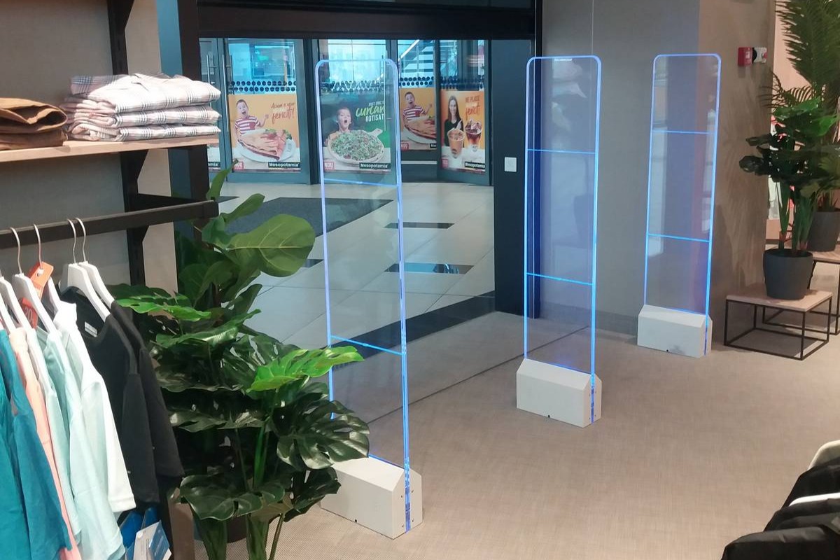 Porți antifurt cu etichete antifurt